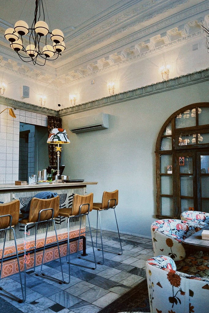 Why Is Bookkeeping Essential For The Success Of A Restaurant? Why Is Bookkeeping Essential For The Success Of A Restaurant?