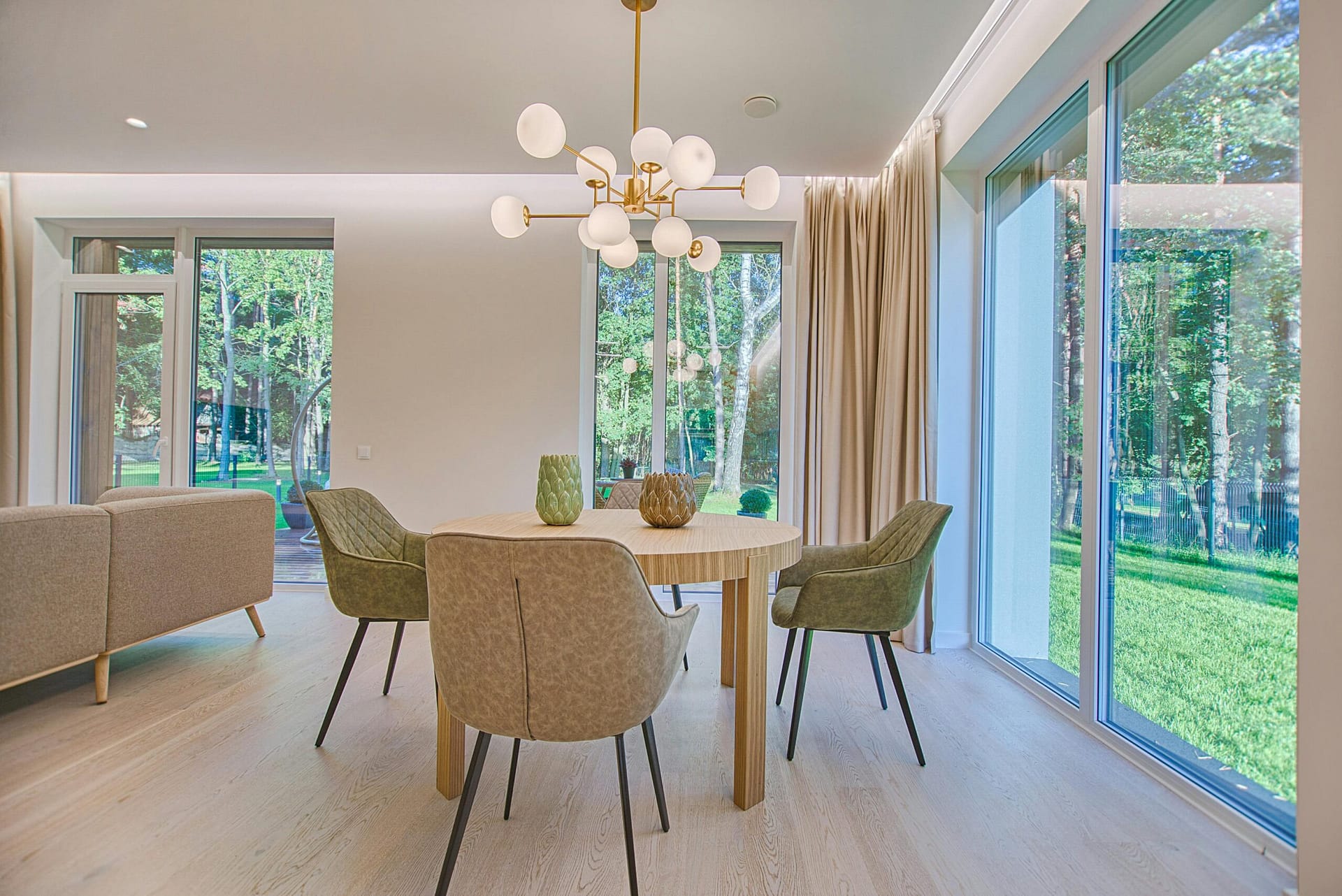 What Are The Potential Advantages Of Investing In Distressed Properties? What Are The Potential Advantages Of Investing In Distressed Properties?